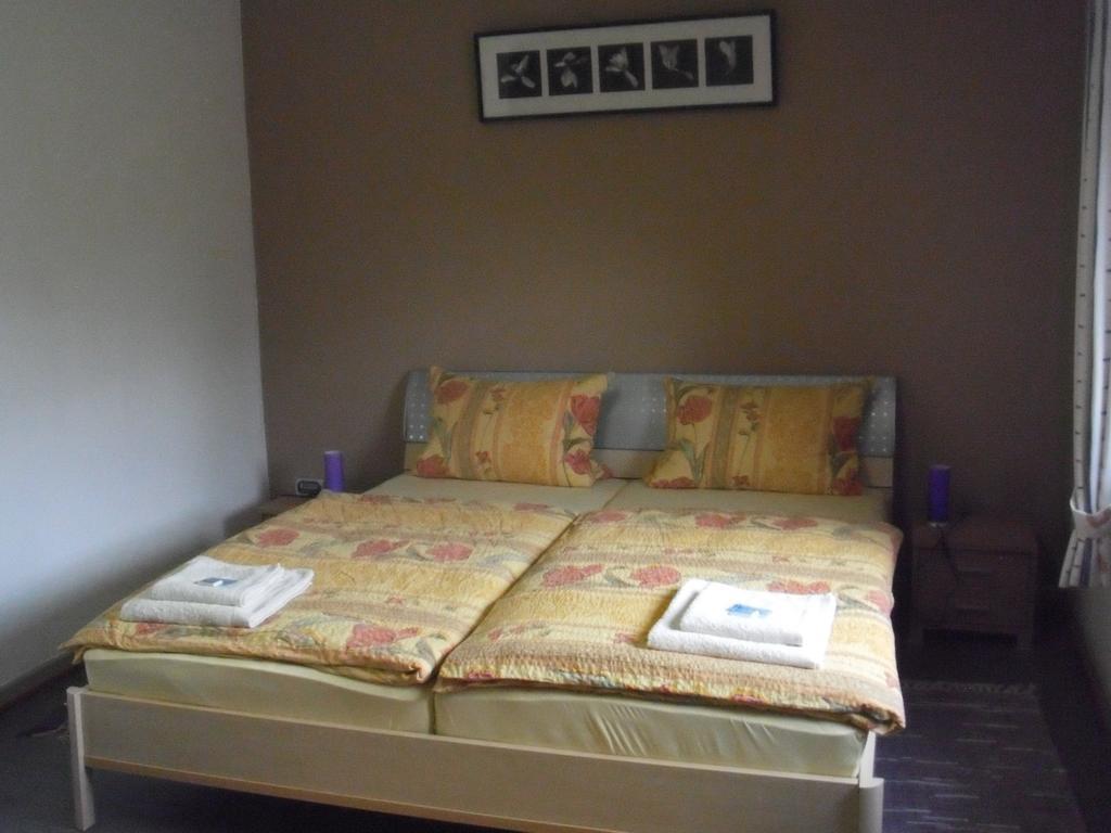 Pension Ackermann Mayen Chambre photo
